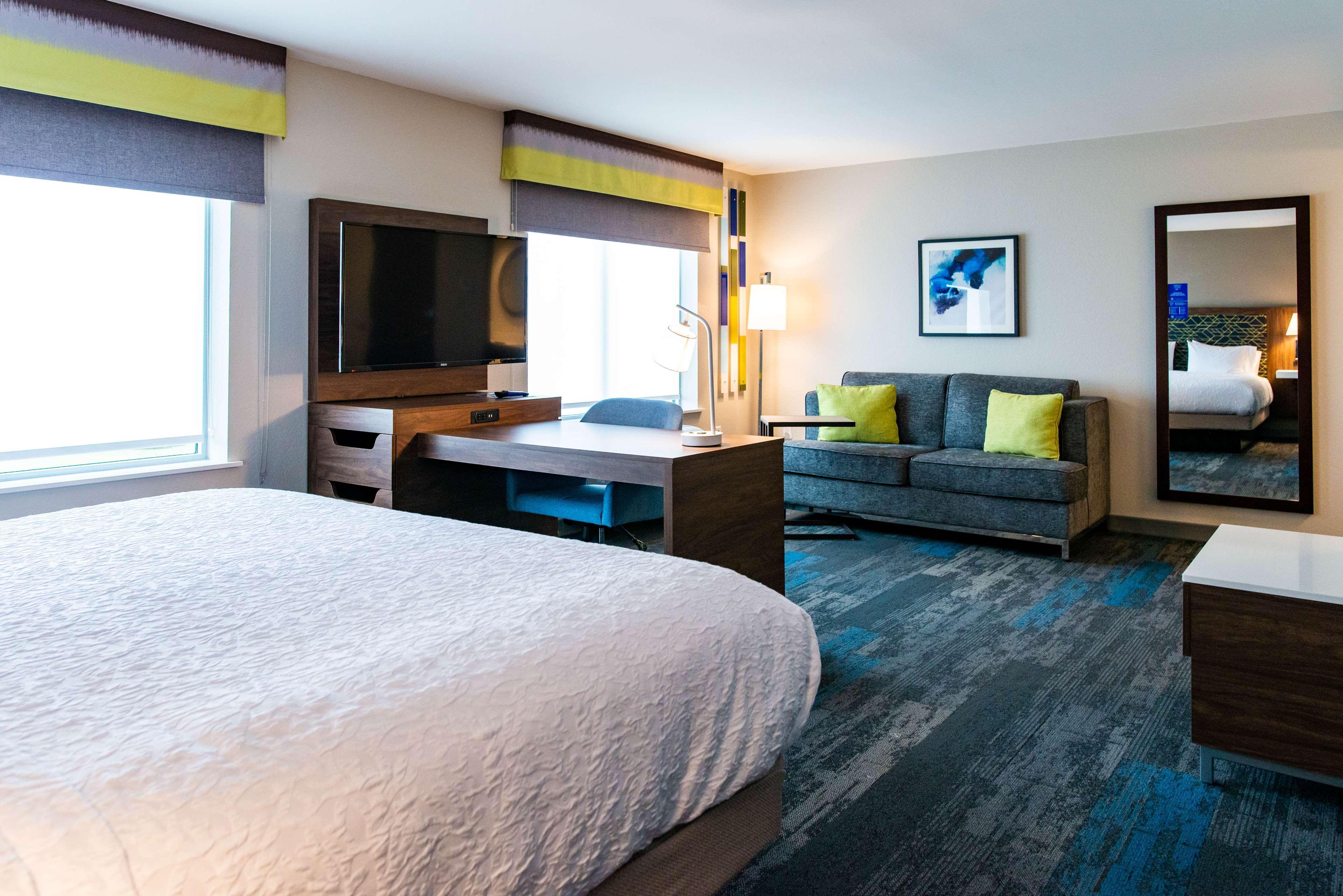Hampton Inn Paris Exterior photo