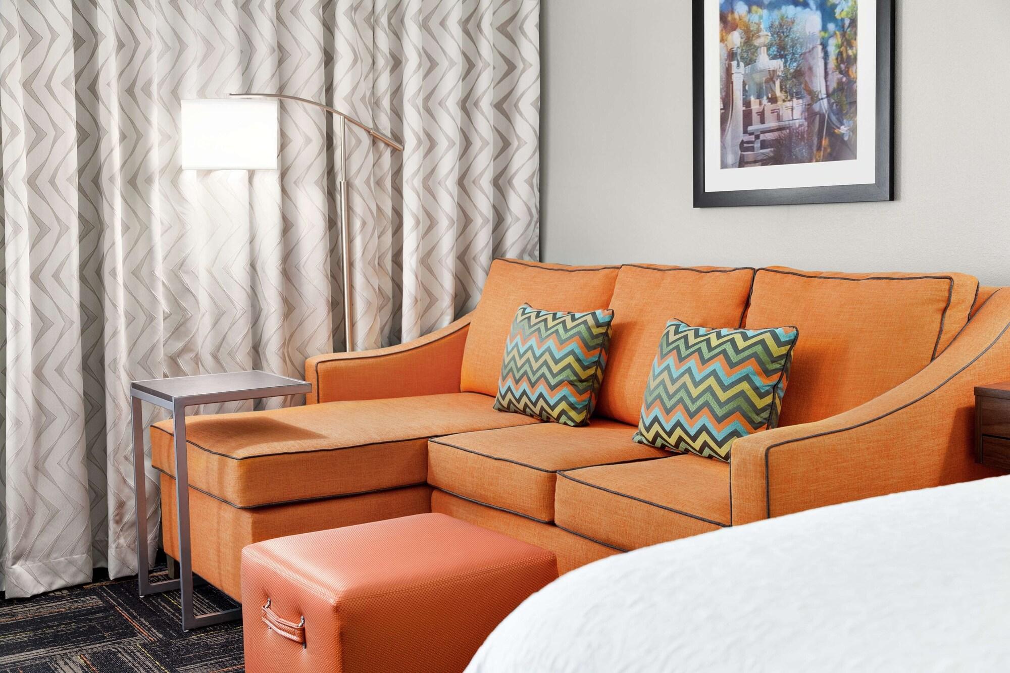Hampton Inn Paris Exterior photo