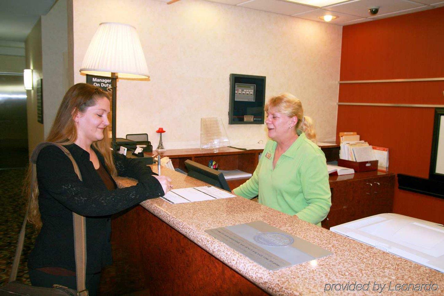 Hampton Inn Paris Interior photo